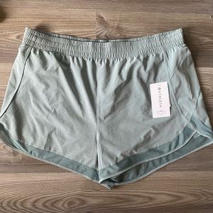 Athleta Mesh Racer Run 4” Short